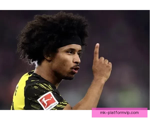 阿德耶米进球后做噤声手势挑衅球迷 引发昂达夫等人激烈冲突